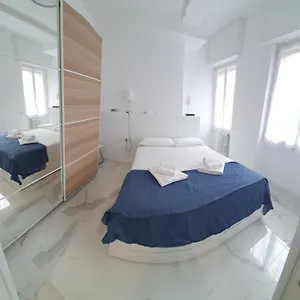 Appartamento Reali Bonaccini, Milano